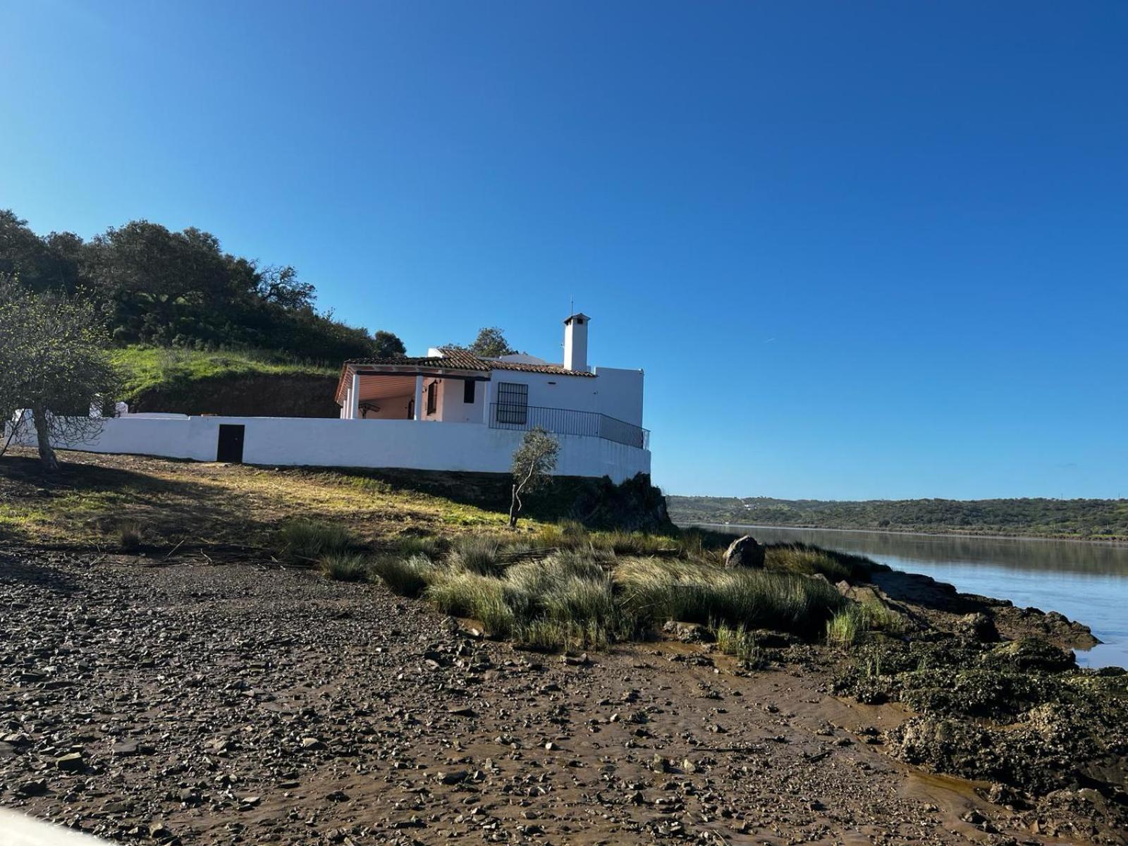 Magnifica Casa A Orillas Del Guadiana ウエルバ エクステリア 写真