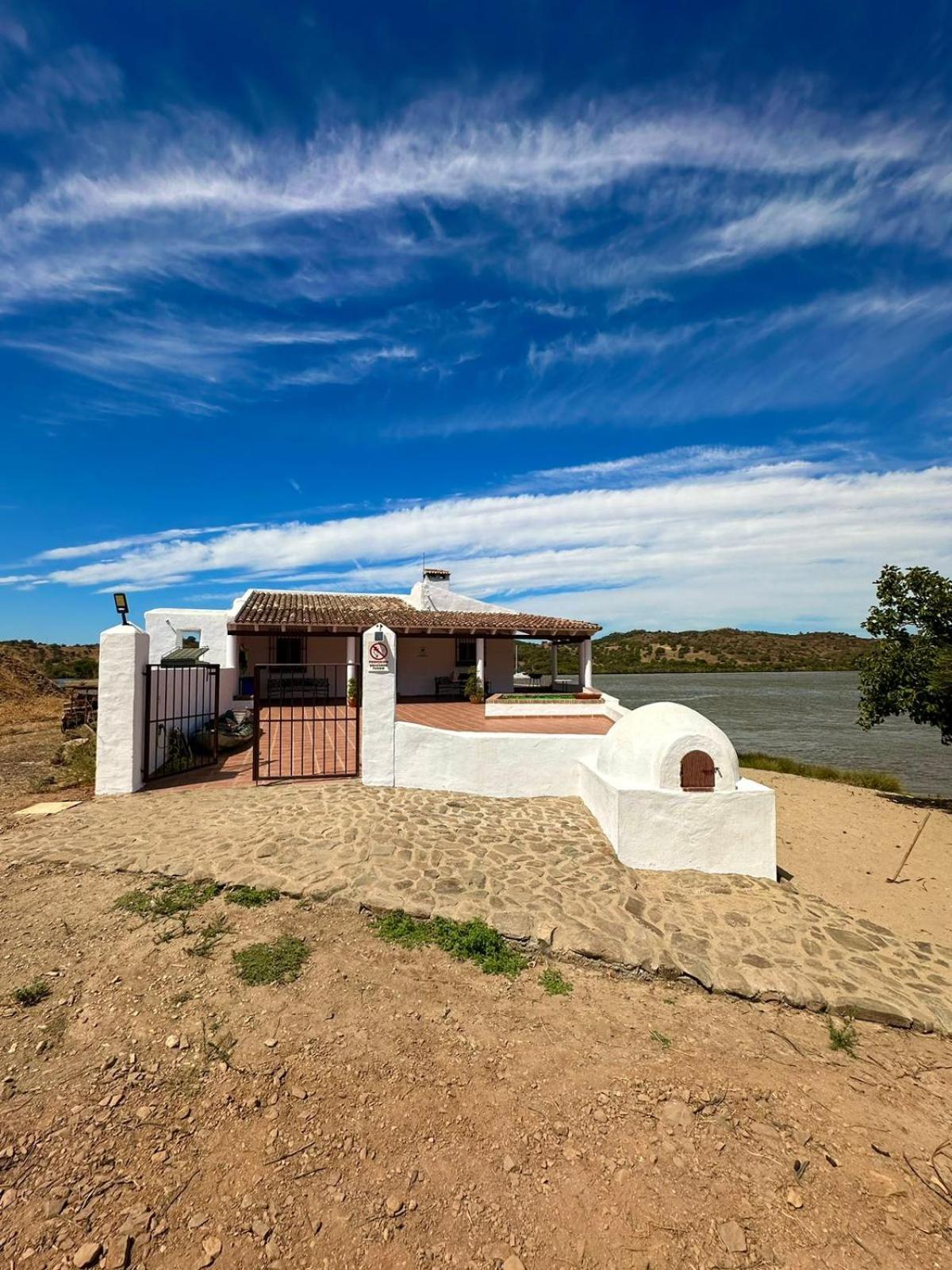 Magnifica Casa A Orillas Del Guadiana ウエルバ エクステリア 写真